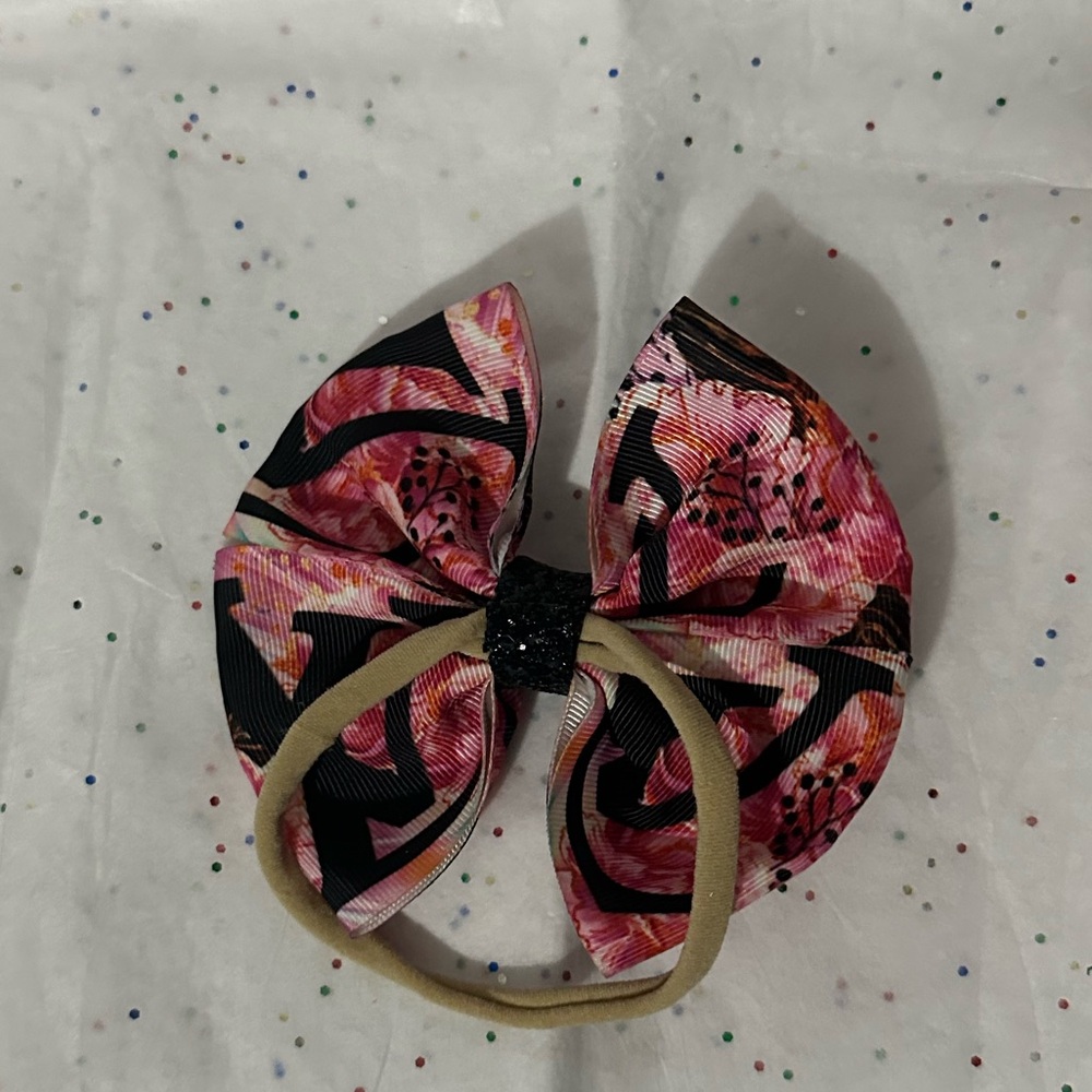 Bow - Picture 3 of 3